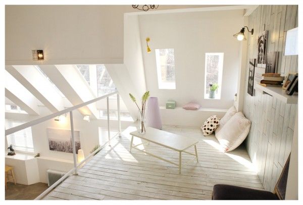 Góc phòng ngủ trên gác xếp không giường kiểu Hàn hiện đại, sử dụng linh hoạt không gian