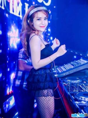 Ảnh DJ Anna Thảo